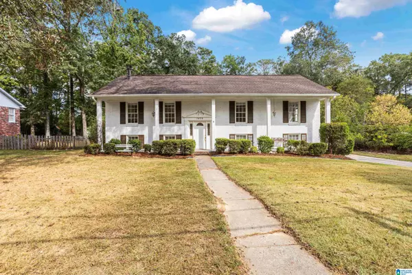 Hoover, AL 35216,3429 WISTERIA DRIVE