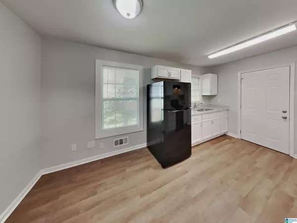 Birmingham, AL 35208,1633 29TH STREET