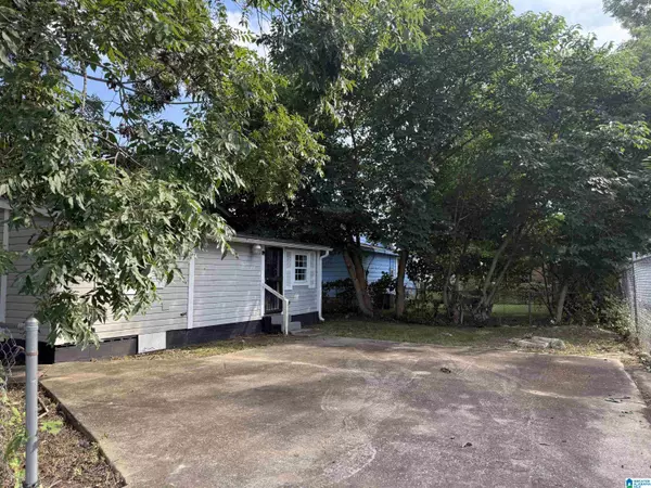 Birmingham, AL 35218,1300 W AVENUE K W