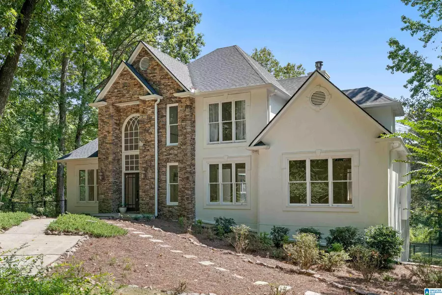 108 OAK VIEW LANE, Helena, AL 35080