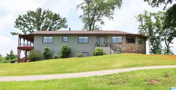 900 GREENBRIER DEAR ROAD, Anniston, AL 36207