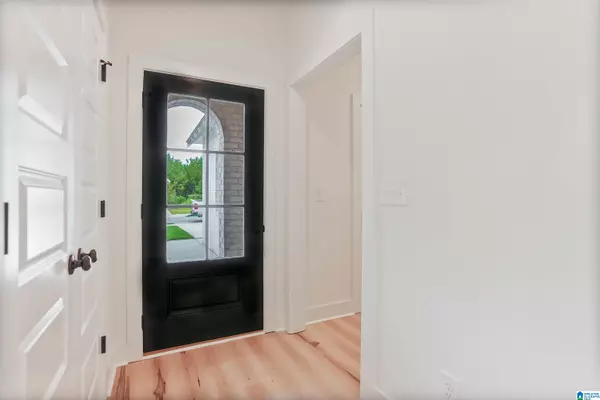 Calera, AL 35040,354 SHILOH CREEK DRIVE