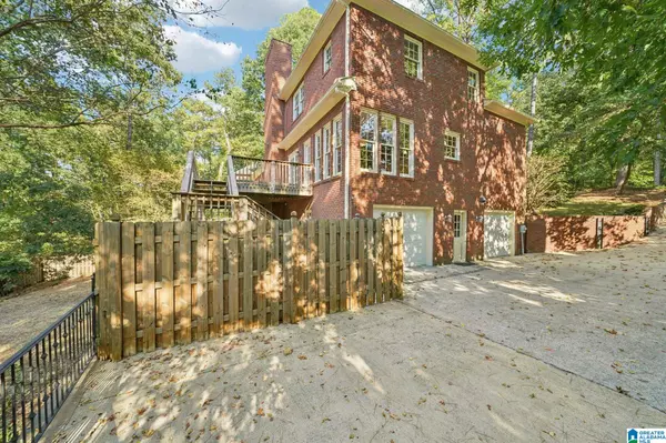 Hoover, AL 35244,873 TULIP POPLAR DRIVE