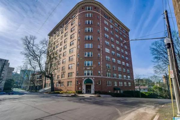 1100 27TH STREET #302, Birmingham, AL 35205