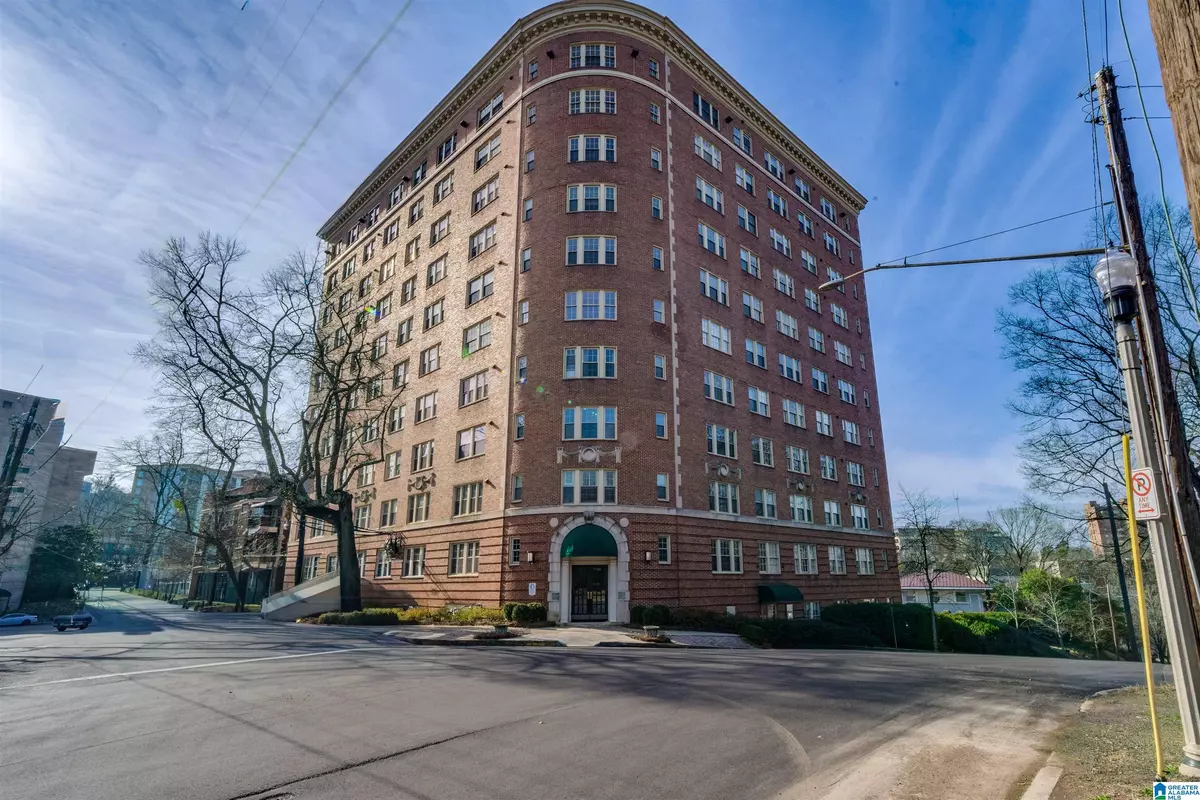 Birmingham, AL 35205,1100 27TH STREET #302