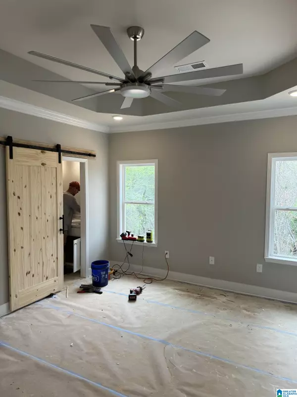 Fultondale, AL 35068,694 NORFOLK DRIVE