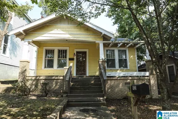 923 HIGHLAND AVENUE, Anniston, AL 36207