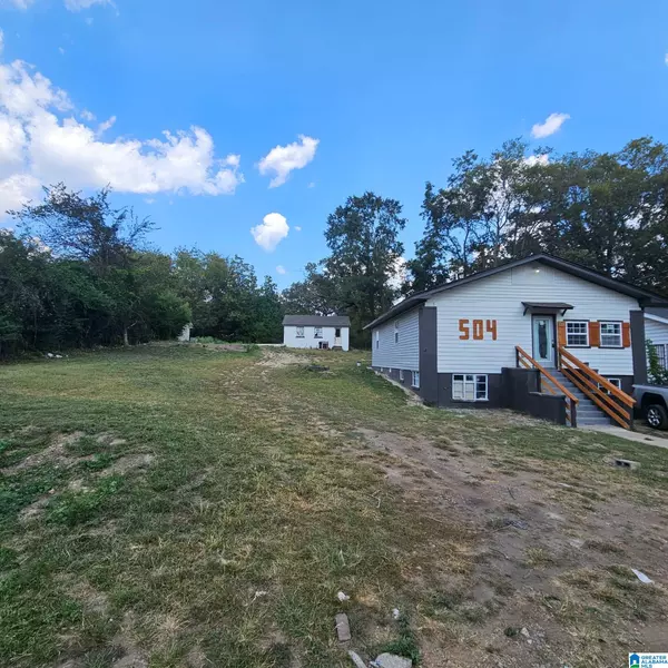 504 10TH AVENUE, Midfield, AL 35228