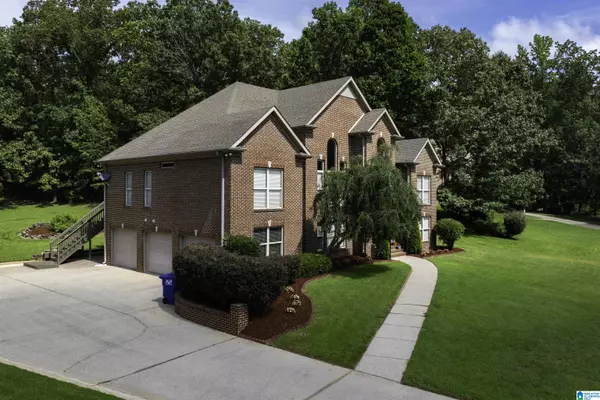 3588 LAKEFRONT TRAIL, Helena, AL 35022