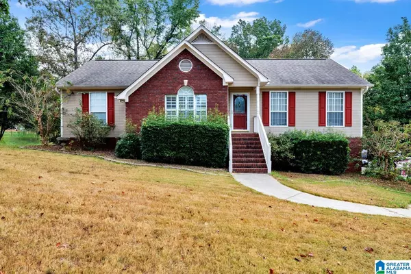 1223 CINDER CIRCLE, Warrior, AL 35180