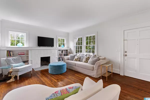 Homewood, AL 35209,1418 MANHATTAN STREET