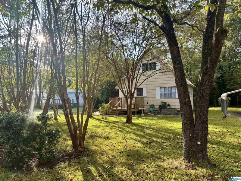 400 BROADLEAF DRIVE, Talladega, AL 35160