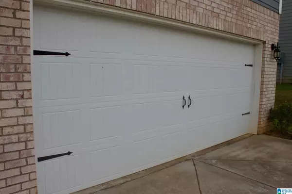 Leeds, AL 35094,917 SAFFRON DRIVE