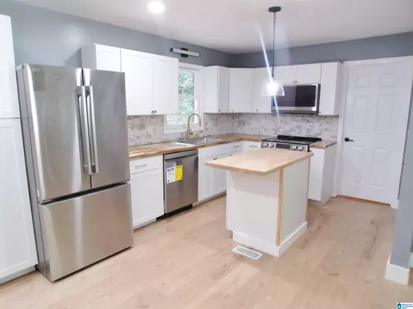 Weaver, AL 36277,412 OGRADY AVENUE