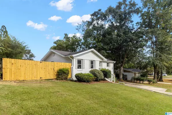 Birmingham, AL 35213,721 HOADLEY DRIVE
