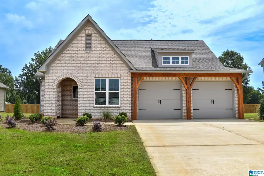 408 GATESHEAD DRIVE, Sterrett, AL 35147