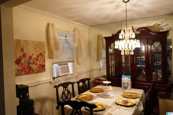 Birmingham, AL 35235,920 BARNISDALE ROAD