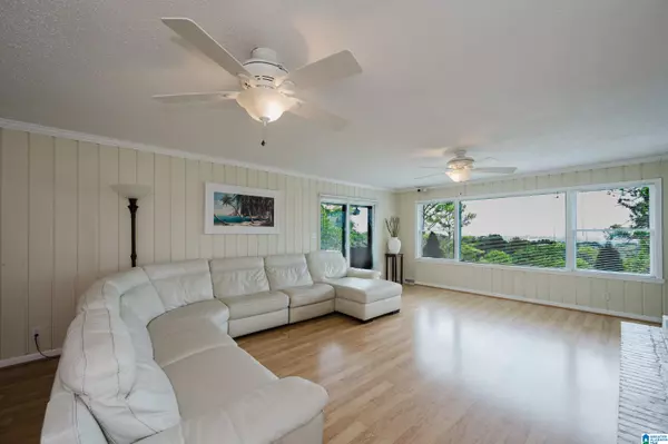 Birmingham, AL 35222,4826 CLAIRMONT AVENUE