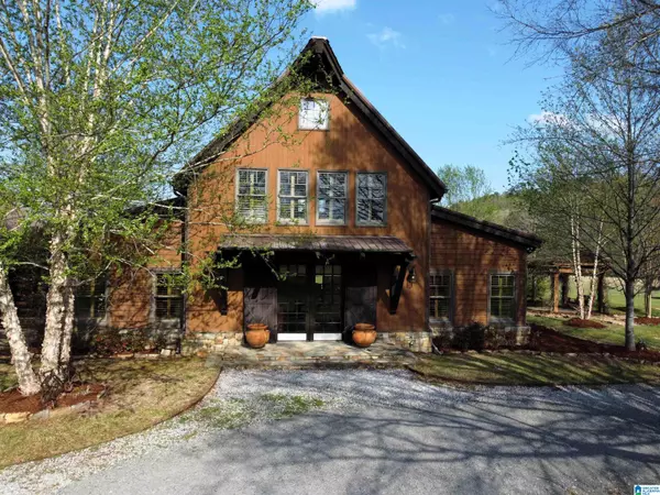 Helena, AL 35080,368 WHISPERING PINES LANE