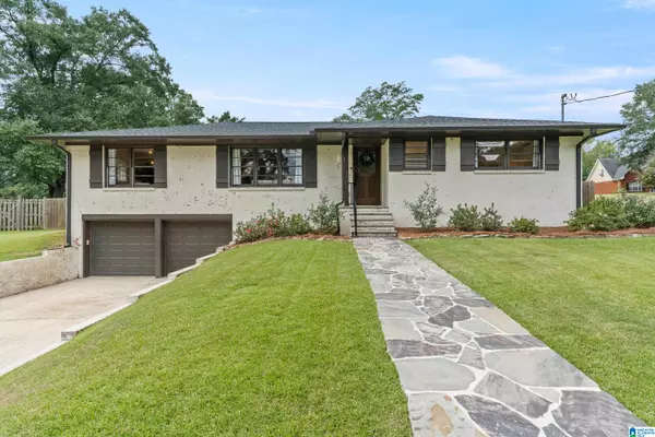 120 DEW DRIVE, Trussville, AL 35173