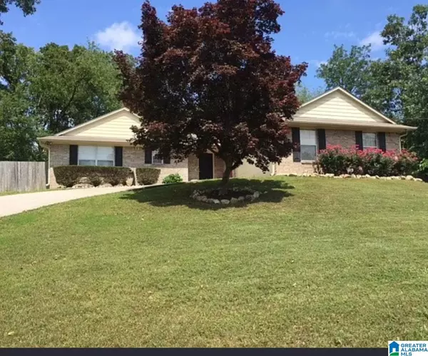 568 SOUTHERN HILLS DRIVE, Calera, AK 35040