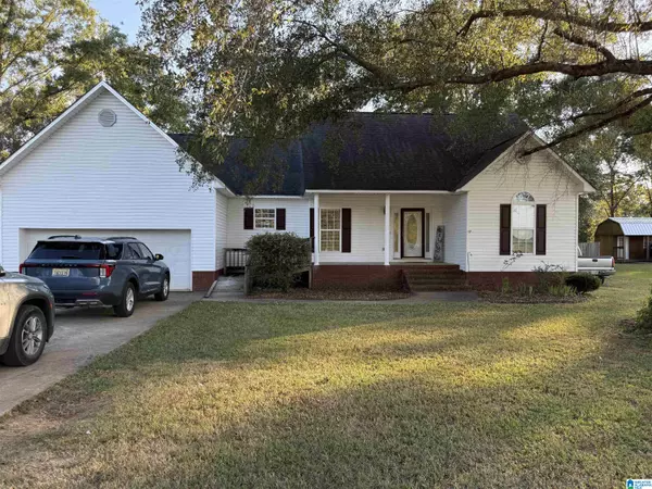 589 UNIVERSITY WAY, Centreville, AL 35042