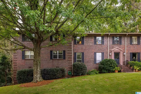 Birmingham, AL 35213,3700 COUNTRY CLUB DRIVE #C