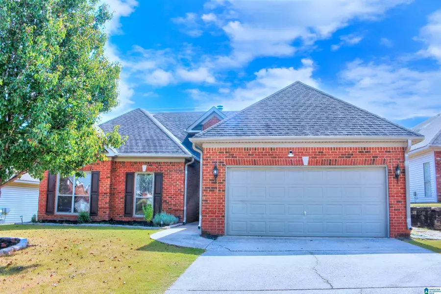 705 FOREST LAKE DRIVE, Sterrett, AL 35147