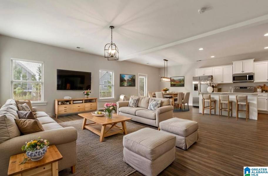 298 SHILOH CREEK DRIVE, Calera, AL 35040