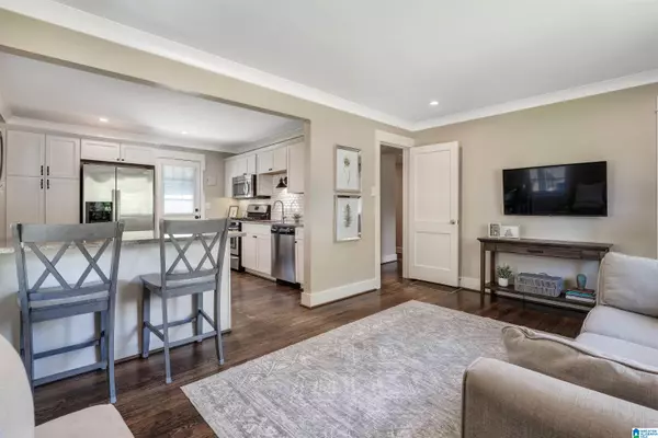 Homewood, AL 35209,237 RALEIGH AVENUE