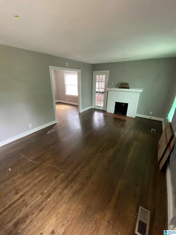 Birmingham, AL 35204,901 7TH STREET W