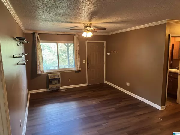 Fultondale, AL 35068,549 3RD AVENUE