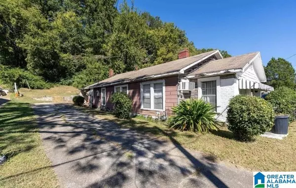 Birmingham, AL 35218,1052 AVENUE E