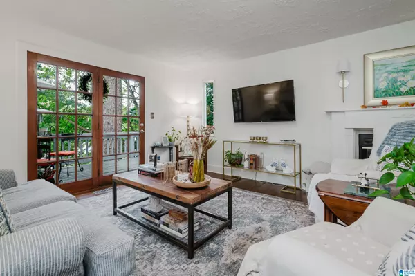 905 COLUMBIANA ROAD, Homewood, AL 35209