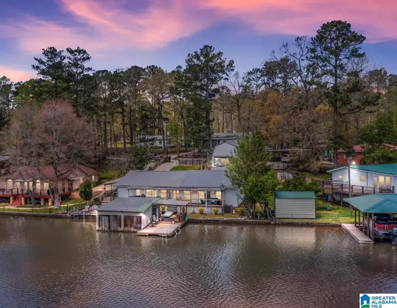 122 COUNTY ROAD 734, Clanton, AL 35046