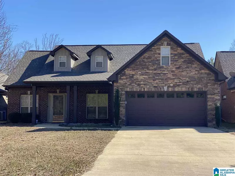 945 N LEGACY COVE N, Springville, AL 35173