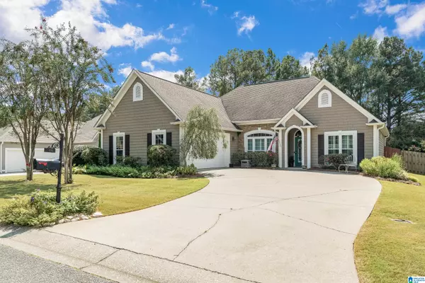 104 CREDEN PLACE, Alabaster, AL 35007