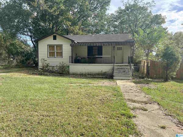 107 JUNE AVENUE, Hueytown, AL 35023