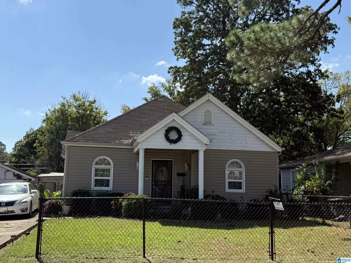 Birmingham, AL 35211,1829 SAINT CHARLES COURT SW