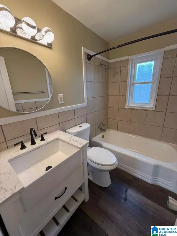 Birmingham, AL 35205,2024 HOLLINS DRIVE