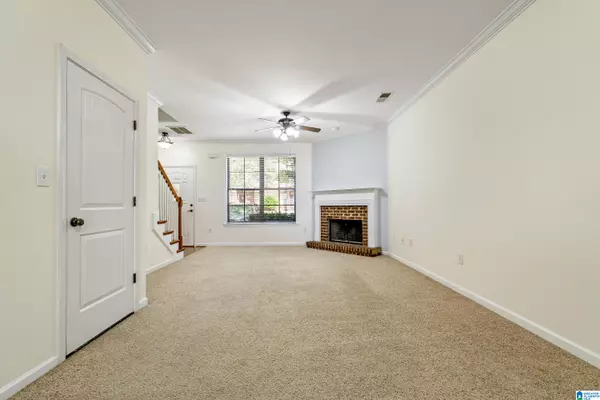 Birmingham, AL 35244,2261 RIDGEMONT DRIVE