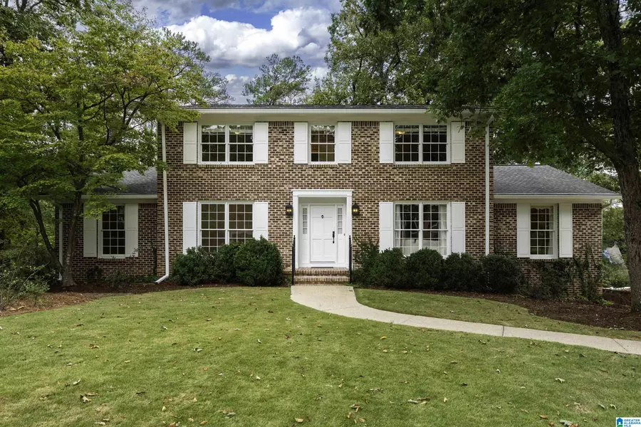 1281 BRANCHWATER LANE, Vestavia Hills, AL 35216