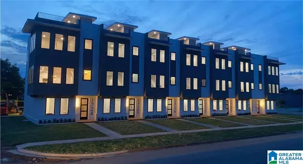 1748 12TH AVENUE, Tuscaloosa, AL 35401