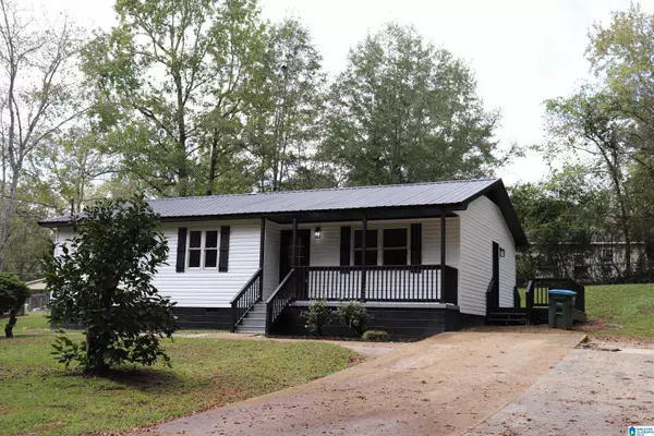 402 ADAMS AVENUE W, Oneonta, AL 35121