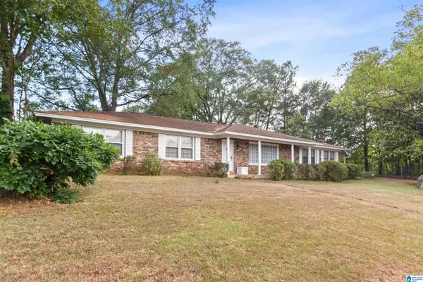 907 51ST STREET E, Tuscaloosa, AL 35405