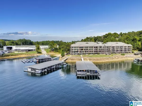 200 COUNTY ROAD 96 #103, Crane Hill, AL 35053