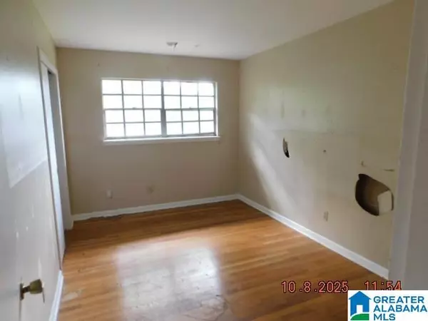 Fairfield, AL 35064,827 60TH STREET