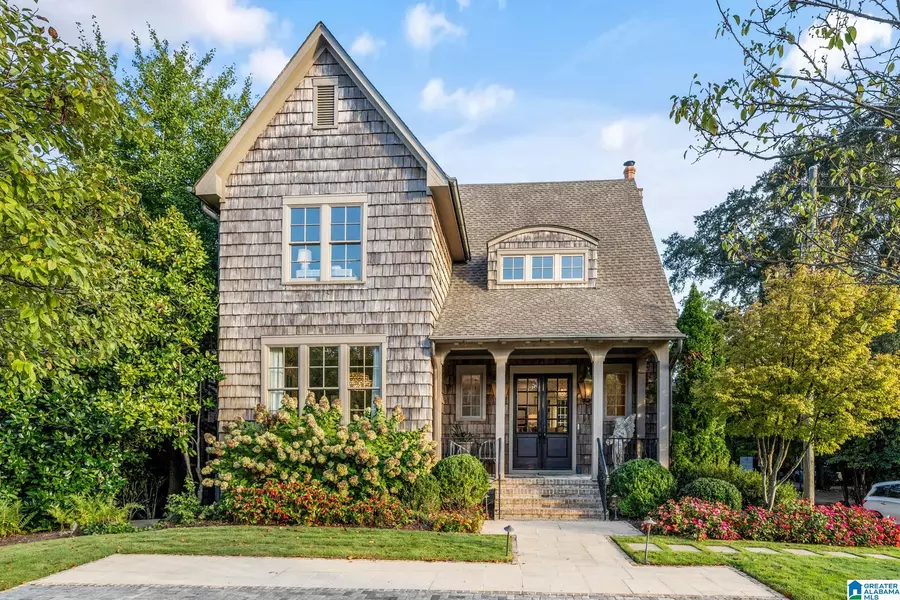 111 DEXTER AVENUE, Mountain Brook, AL 35213