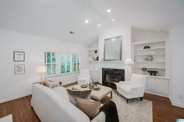 Vestavia Hills, AL 35242,4129 VESTVIEW DRIVE