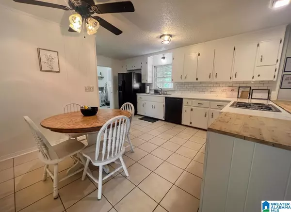 Rainbow City, AL 35906,104 IVANHOE LANE